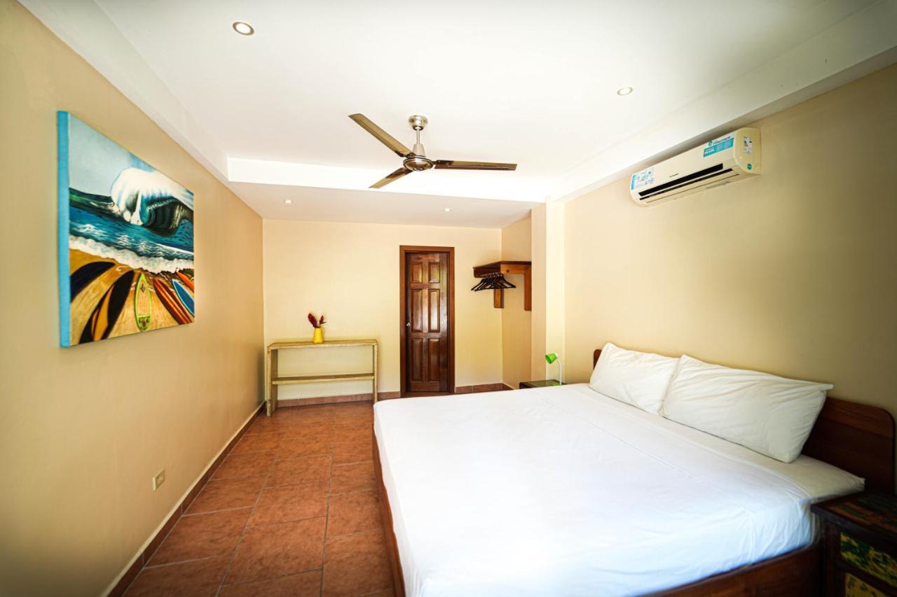 Bed and Breakfast Sol y Sombra Bocas del Toro Exterior foto